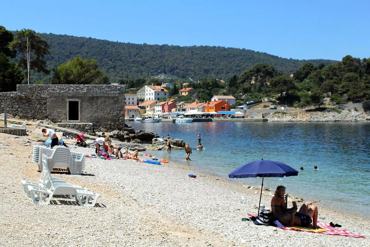 Apartments With A Parking Space Veli Losinj, Losinj - 11495