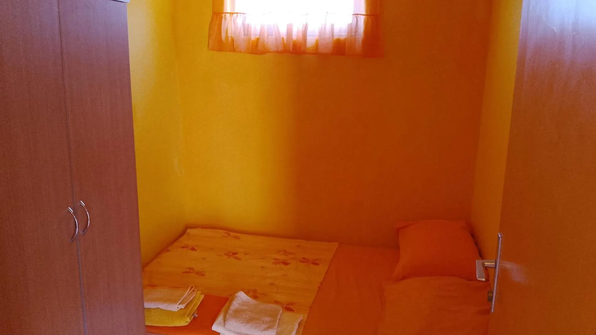 Apartments With A Parking Space Veli Losinj, Losinj - 11495
