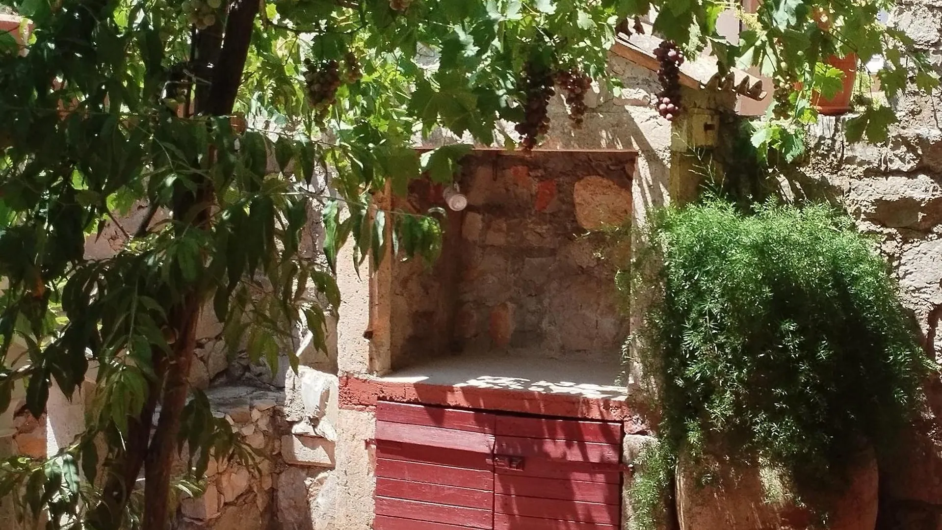 Apartments With A Parking Space Veli Losinj, Losinj - 11495
